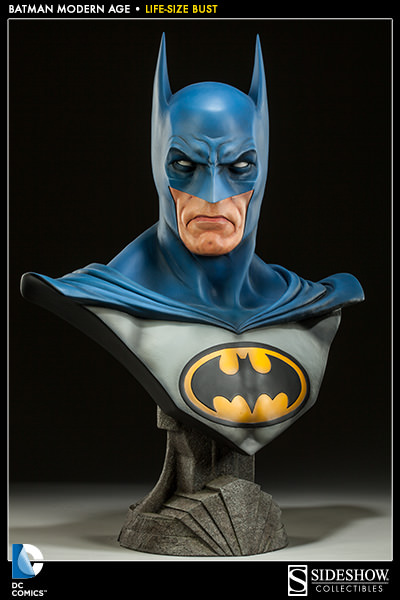 batman statue with villains