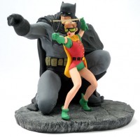 Batman, Justice League, action figures, Frank Miller, statues, maquettes, Arkham, Space Ghost, 