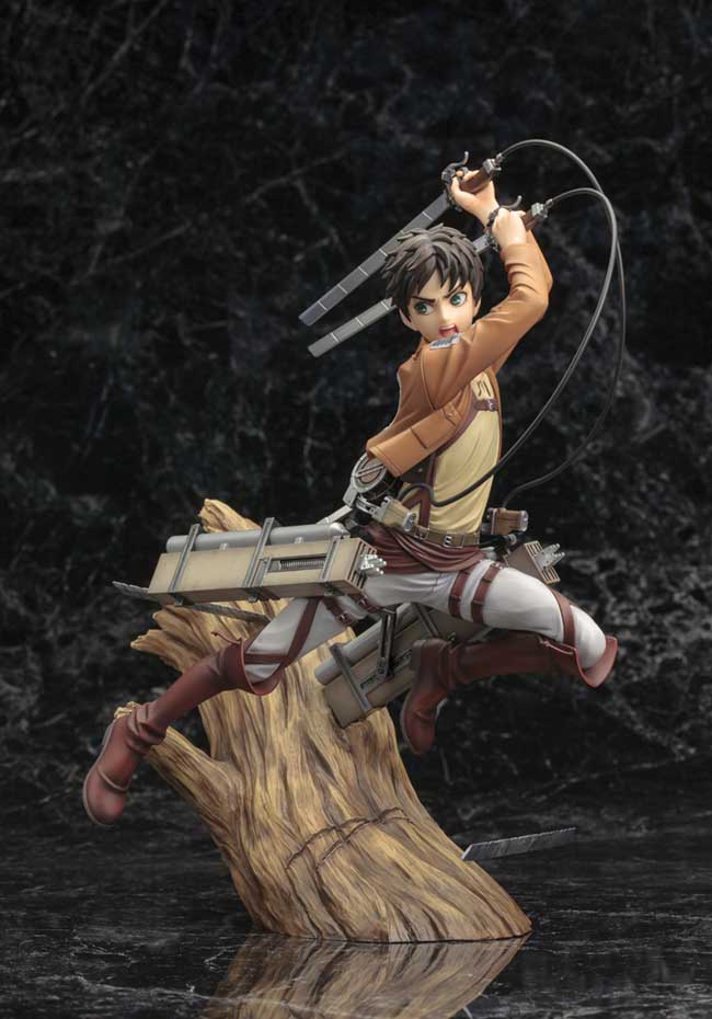 titan eren statue