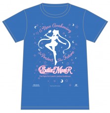 VIZMedia-SailorMoonR-ExclusiveTshirt-Women-sm