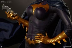 300242-batgirl-07