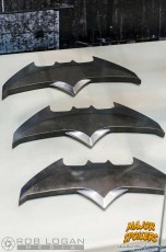 SDCC-2015---Batman-v-Superman---batarangs