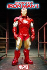 Invincible_Iron_Man_1_Cosplay_Variant