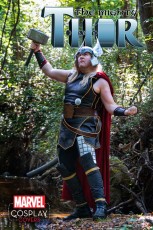 Mighty_Thor_2_Cosplay_Variant