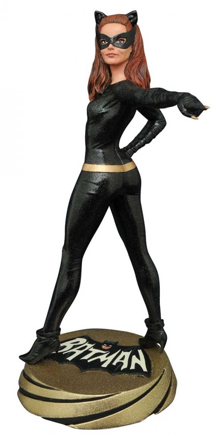 CatwomanStatue