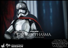 star-wars-captain-phasma-sixth-scale-hot-toys-902582-12