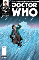 Doctor_Who_8D_02_Cover_C_Warren-Pleece