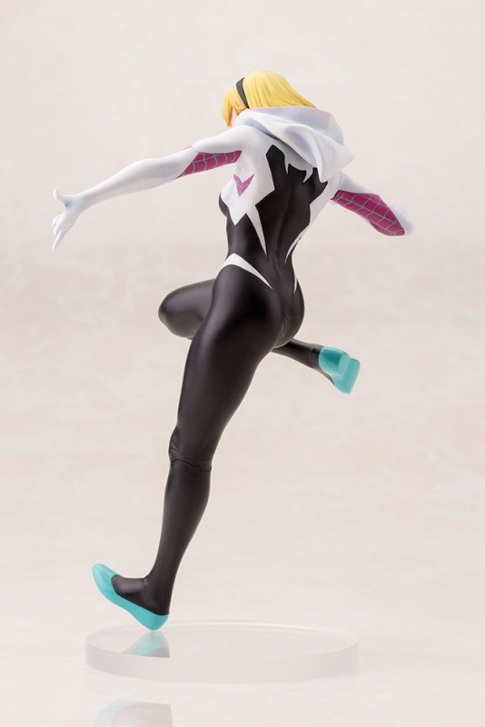 Koto-Bishoujo-Spider-Gwen-005