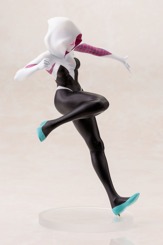 Koto-Bishoujo-Spider-Gwen-009