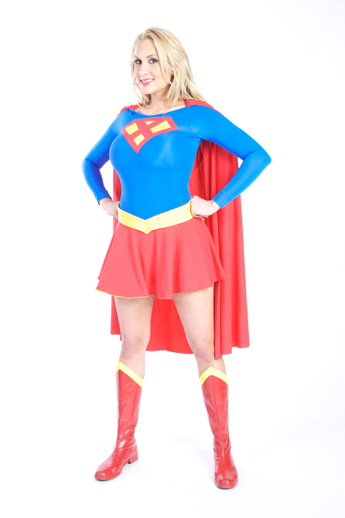 Alanah rae supergirl