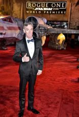 684074511LC00006 The World