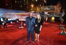 684074511QS00013 The World