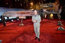 684074511QS00017 The World