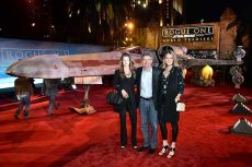 684074511QS00028 The World