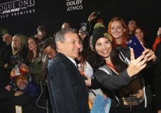 684074511SH00059 The World