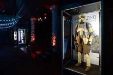 684074511TM00024 The World